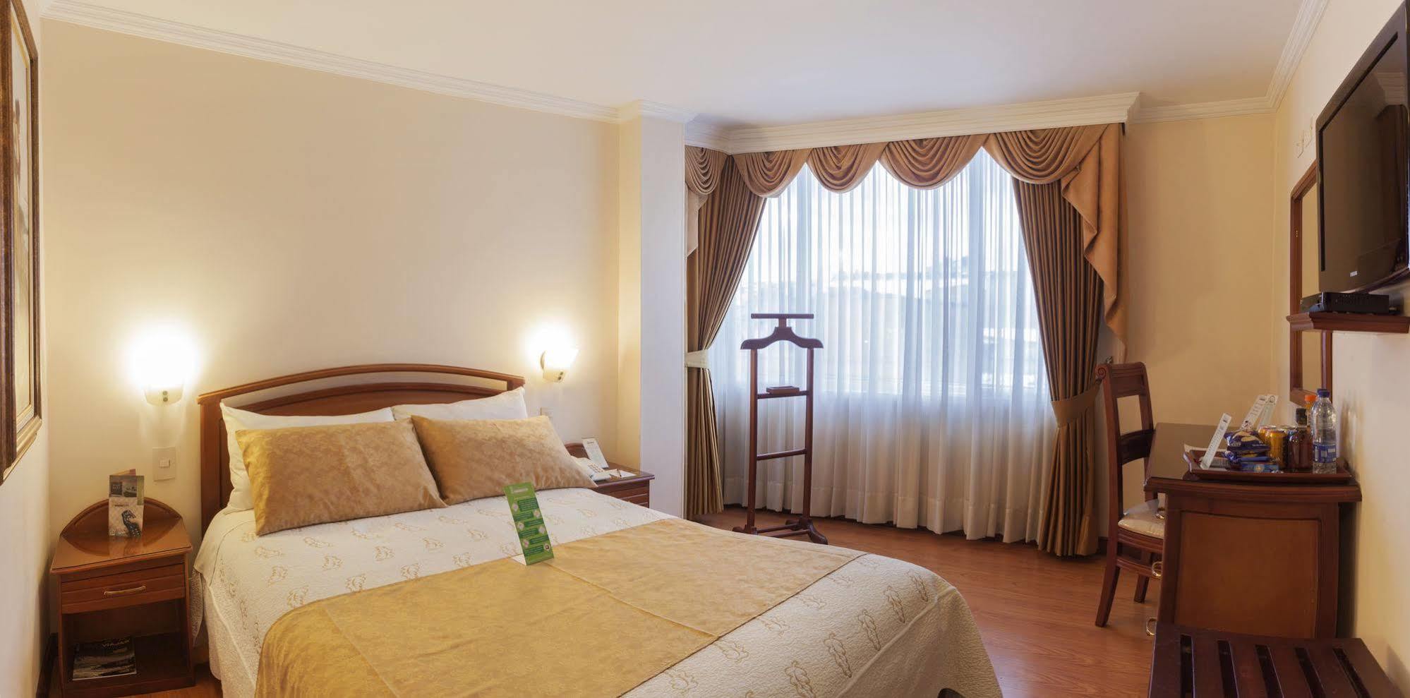 Hotel Fernando Plaza Pasto Exterior photo